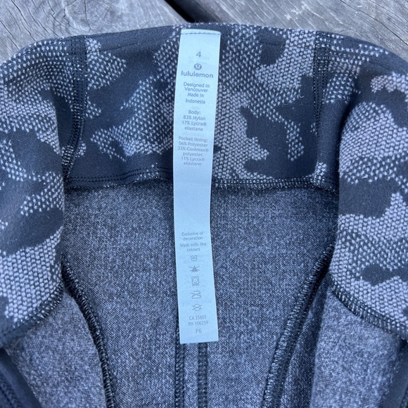 New Lululemon Run Briskly 1/2 Zip Long Sleeve Pullover Sz 4 - Picture 7 of 12